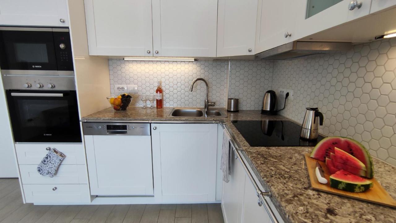 Nautilus Apartment Premium Saranda Dış mekan fotoğraf