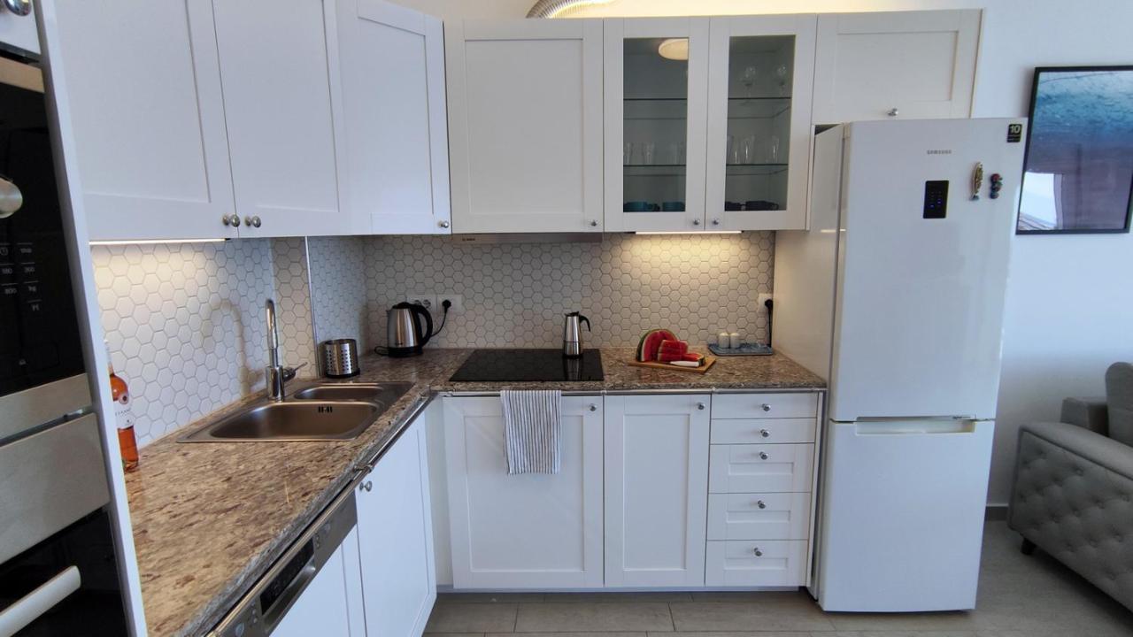 Nautilus Apartment Premium Saranda Dış mekan fotoğraf